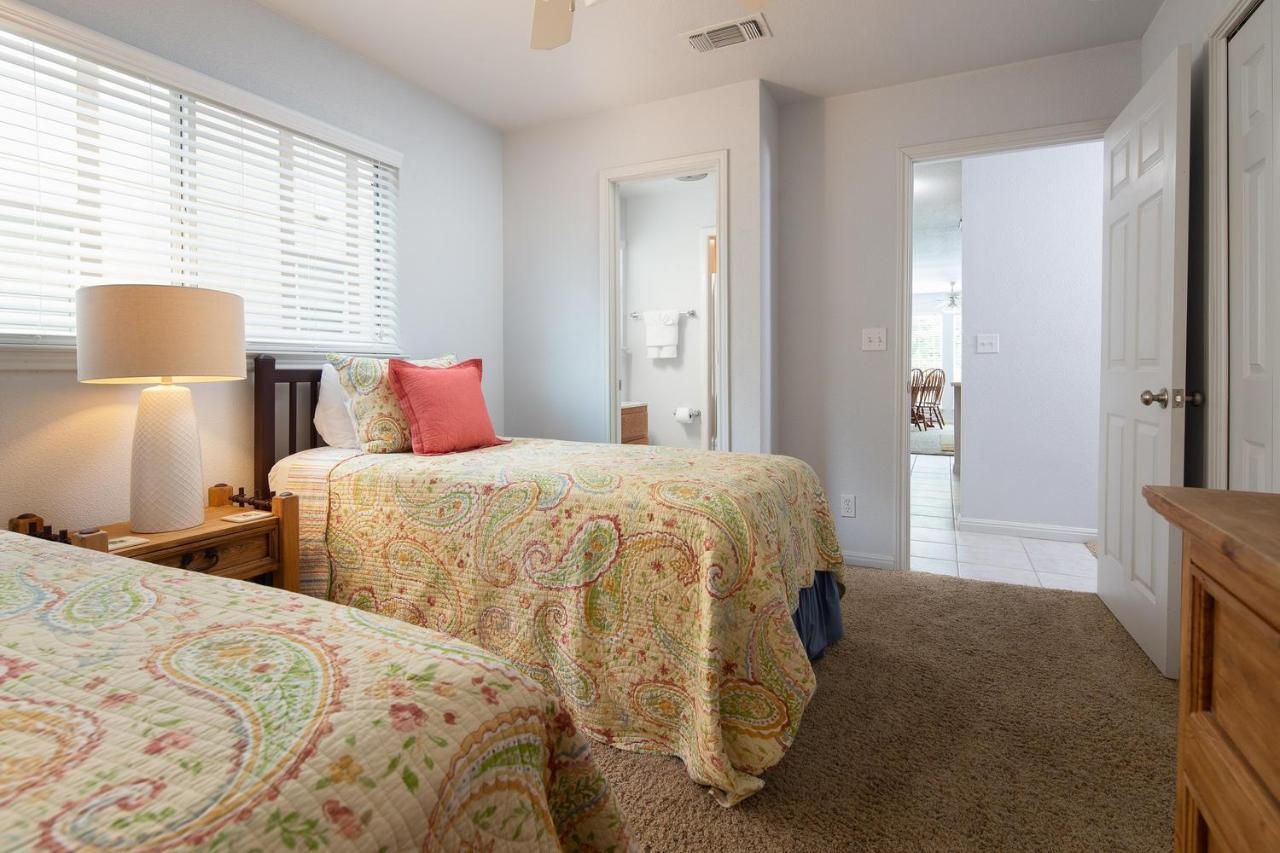 Urban Bungalow Ww C301 New Braunfels Dış mekan fotoğraf
